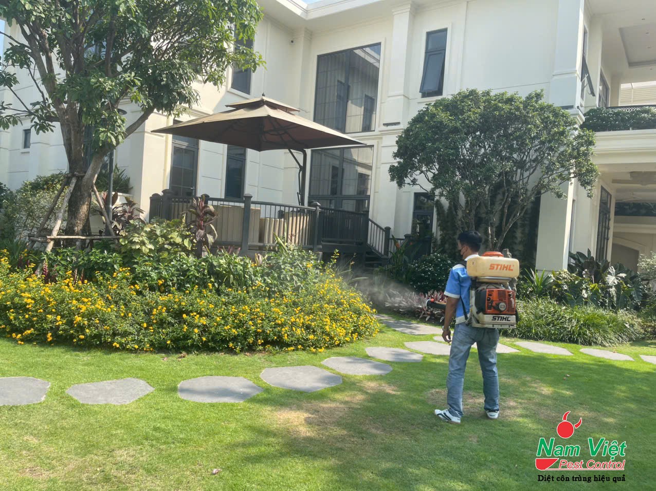 Cloud Zoom small image